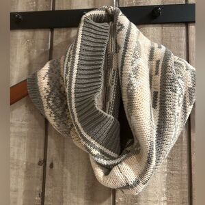 Rachel Roy knit infinity scarf, one size
